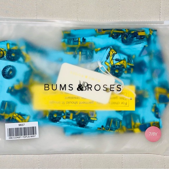 Bums & Roses Loader up bamboo pajama set NIB/NWT size 7/8 construction print - Picture 4 of 8